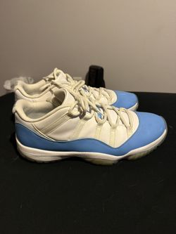 Jordan 11 UNC