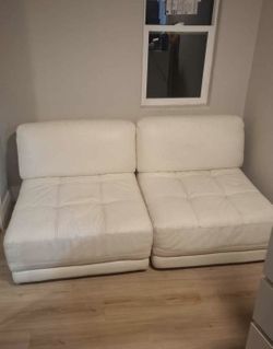 Sectional Loveseat, Leather 