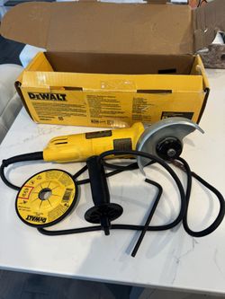 DEWALT 7 Amp 4.5 in. Small Corded Angle Grinder with 1-Touch Guard