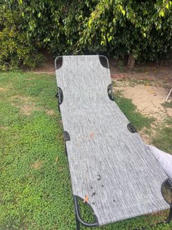 Lounge chair