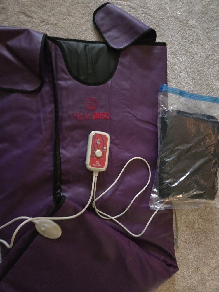 Higher Dose Sauna Blanket With Organic Cotton Insert