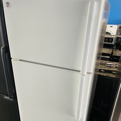 Ge top freezer refrigerator 