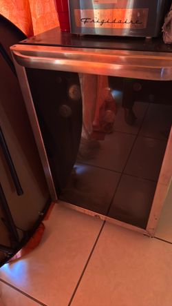 Wine cooler
