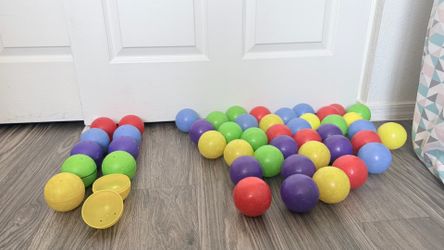 Plastic balls