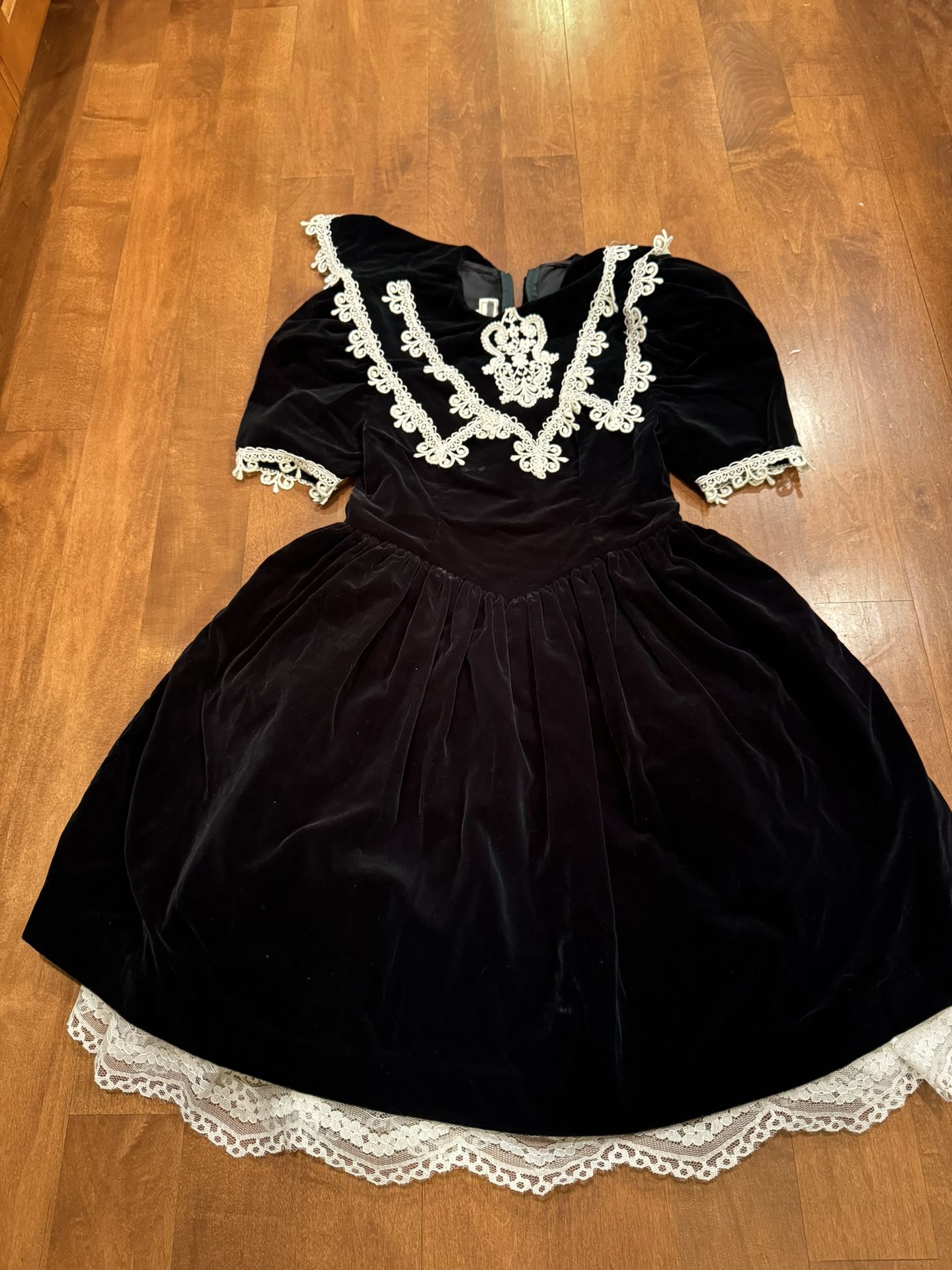 Vintage Jessica McClintock Girls Dress Shipping Avaialbe 