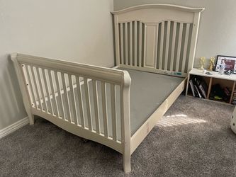 Off-White Wooden Full Bed Frame
