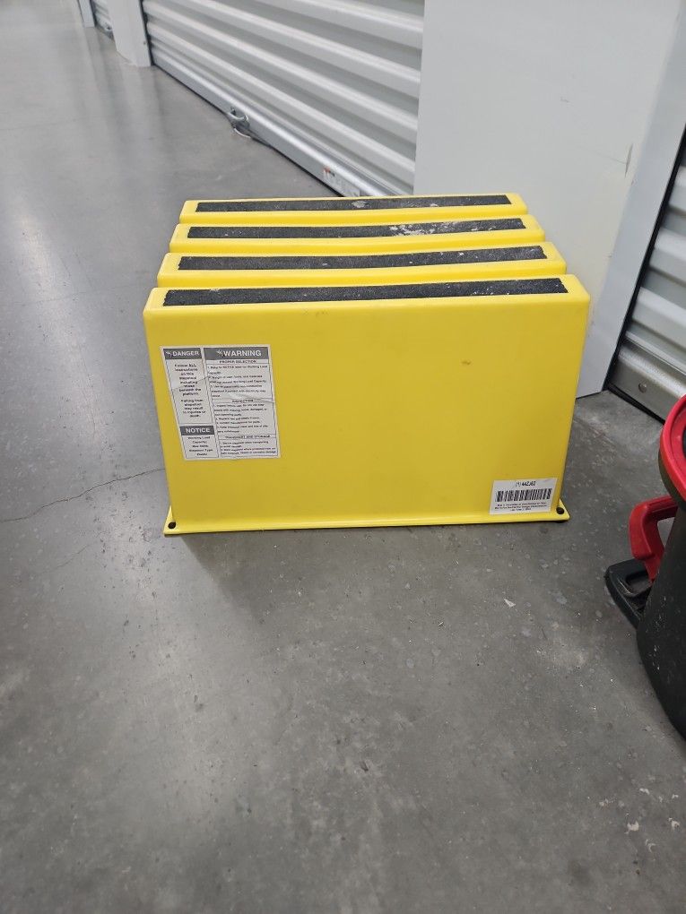 Hard Durable Polyethylene Step