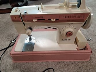 Singer Merritt 2404 sewing machine