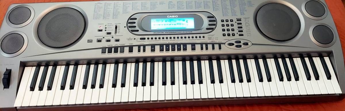 Casio WK-1800 76-key digital workstation keyboard