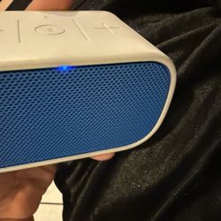 UE Ultimate Ears Boom Box Speaker 