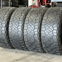35/1250/20 Nitto Ridge Grappler Tires (used Set) 