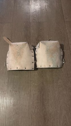 Leathercraft 313 Heavy Duty Leather Kneepads
