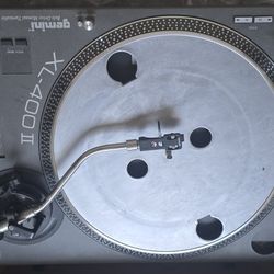 Gemini XL-400 II 33/45 RPM Vinyl Record Player No Headset/needle