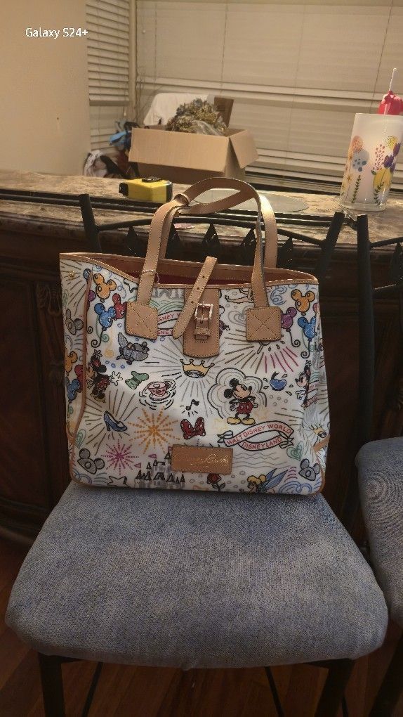Dooney & Bourke Disney Shoulder Bag.