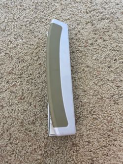 Three hole puncher