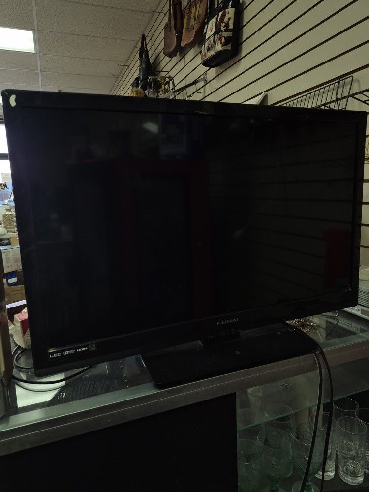 Funai 32-inch LED TV