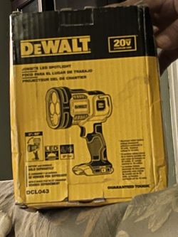 Dewalt Flash Light