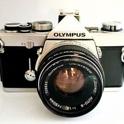 Olympus OM-1 Vintage 35mm SLR Film Camera 