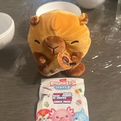 Zuru Snackles Mini Plush