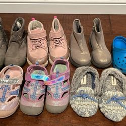 8 Pairs Girls Shoes