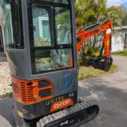 Enclosed Mini Excavator 