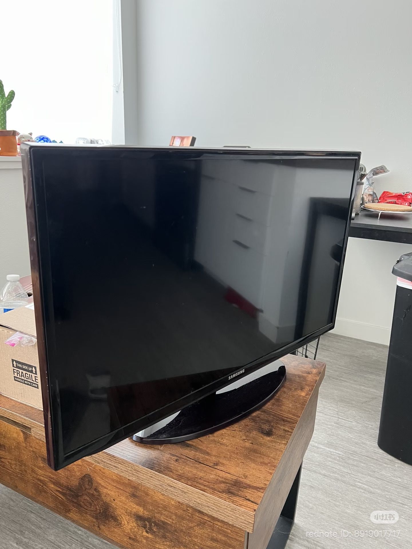 Samsung 32 Inches TV