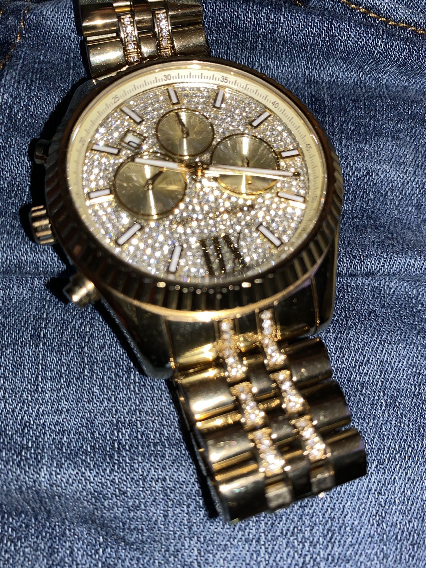 Michael kors watch unisex 250$