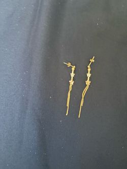Gold earrings ( real gold)