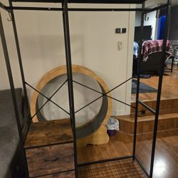 Free Carpet And Clothing Rack 