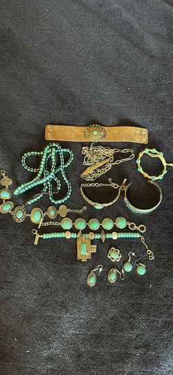 Lot of various Jewelry