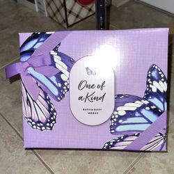 Bath & Body Works Gift Box Butterfly