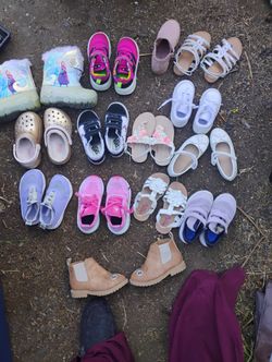 Girls Shoes  Size 9 Toddler
