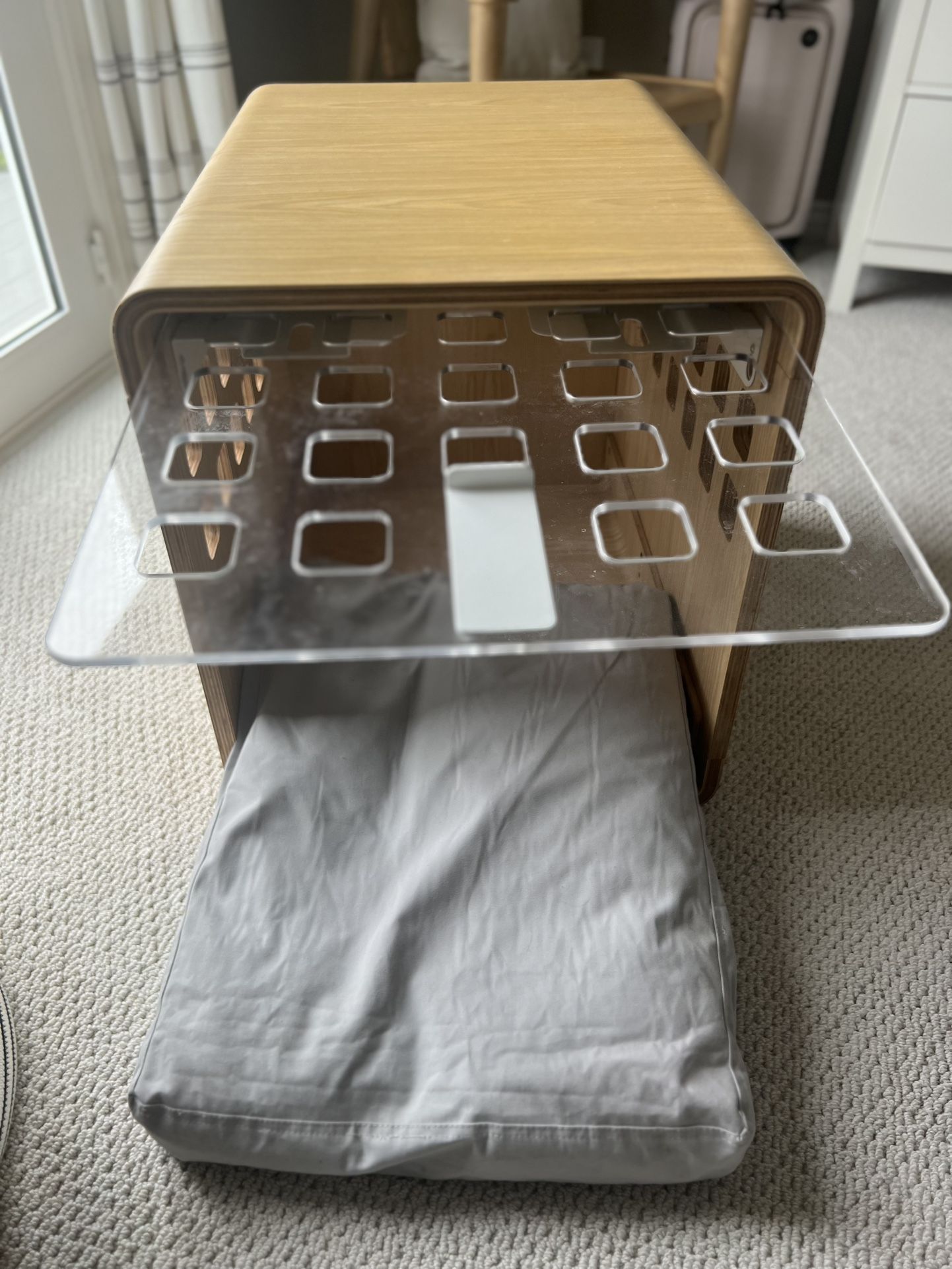 Fable Dog Crate With Cushion Bed