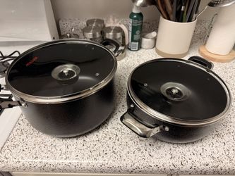 2 Set Pans