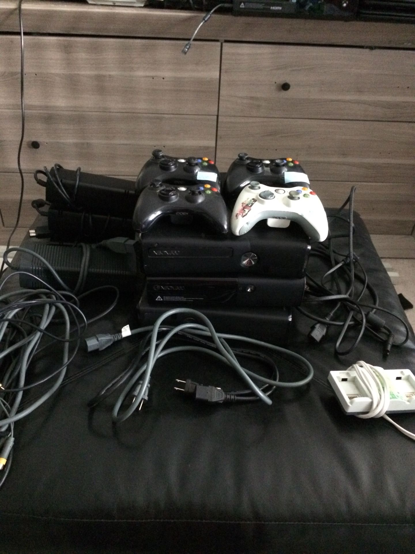 Selling my Xbox 360s