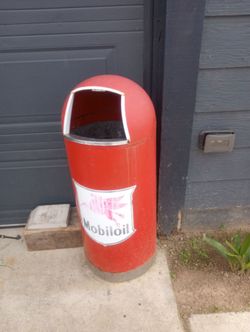 Mobiloil Vintage Red Dome Trash Can