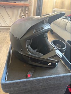Helmet fox