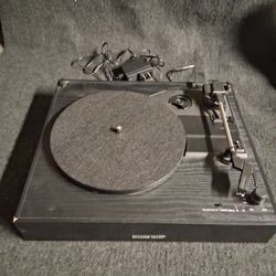 Great Record Player Bluetooth Wireless & Speaker Output New Needle 