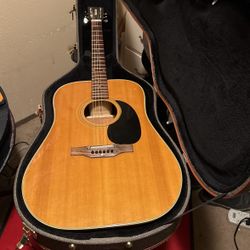 Guitar 