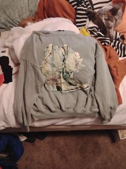 Vinyl icons sweatshirt