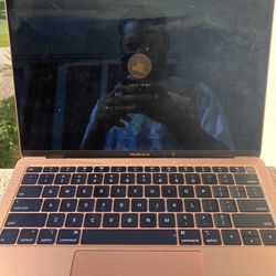 2019 MacBook Air 13 Laptop Intel i5 8th Gen 1.6 GHz, 8GB Ram, 128GB SSD
