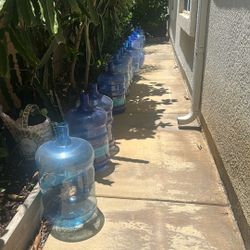 5 gallon water with handles for sale