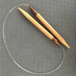 US15 (10mm) Wooden Swivel Joins Circular Knitting Needle 26"