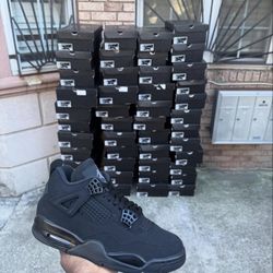 Jordan 4’s Black Cats 