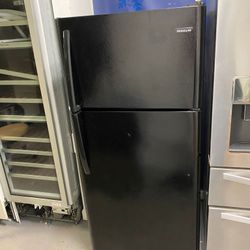 Frigidaire Refrigerator 30"inch Top Freezer 