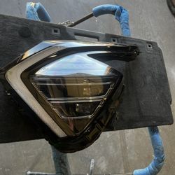 23/24 Kia Sportage Left Headlight Oem 