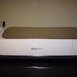 Cricut Maker