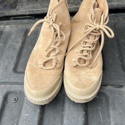 Universal Thread Women's Kayson Winter Boots Size 11 Beige