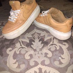 Women's Size 9 Nike Shoes