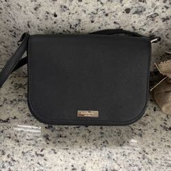 Kate Spade Black Purse! Excellent Condition 